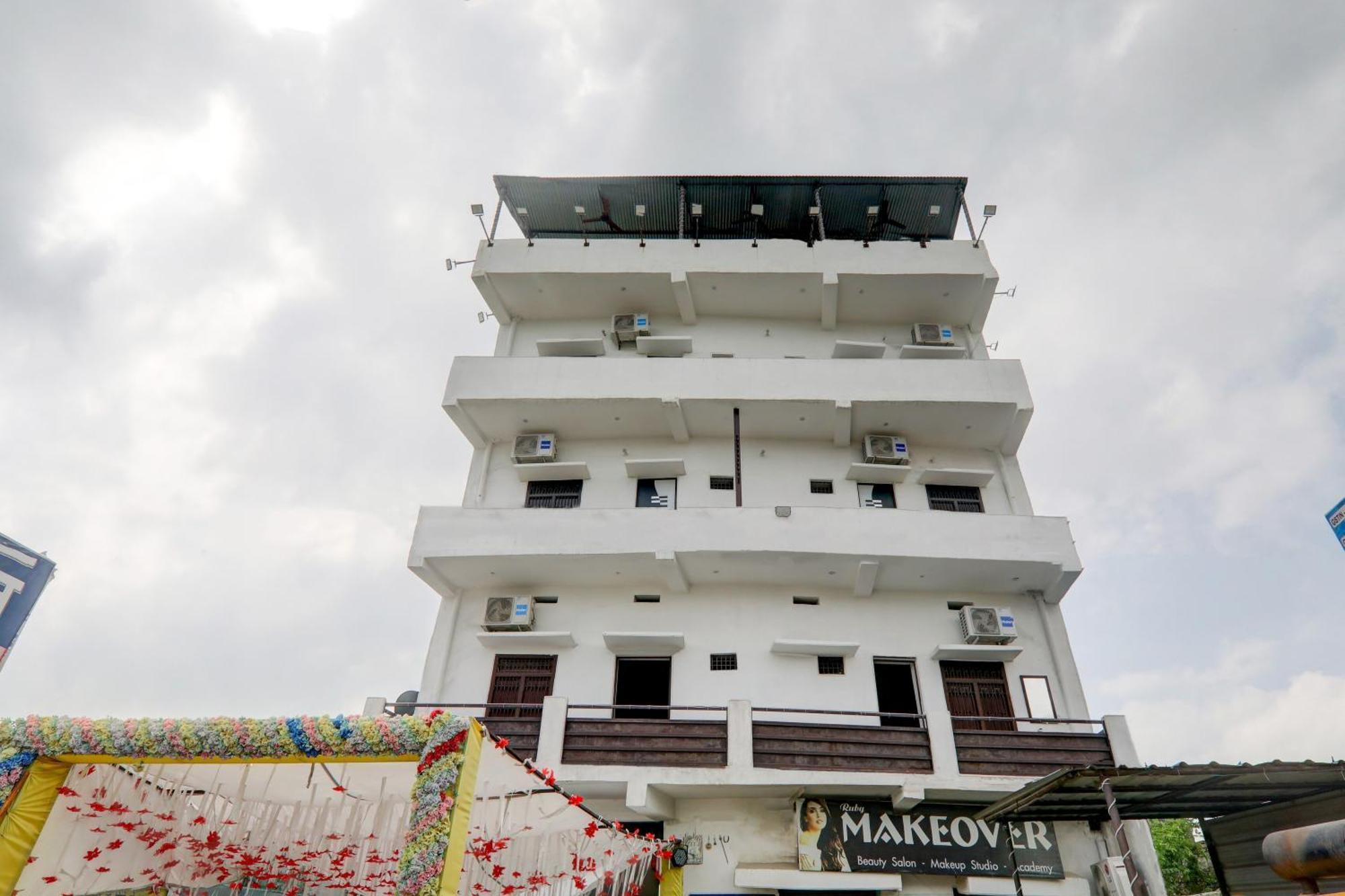 Hotel O The Vishnu Bettiah Ngoại thất bức ảnh